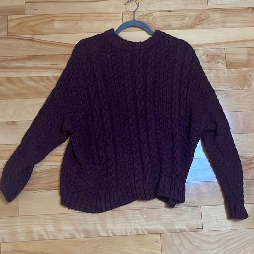 Maroon aerie knit sweater